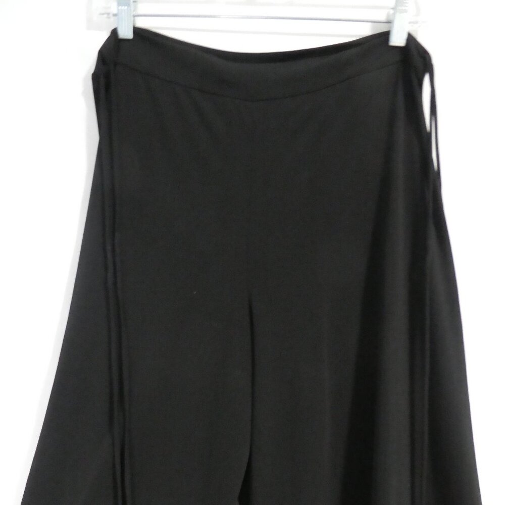 AB STUDIO | large | Capri Leggings With Decorative Double String Sides | USA - Picture 6 of 16